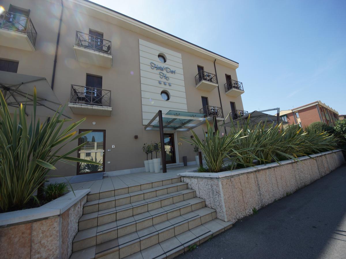 Hotel Dori Peschiera del Garda Bagian luar foto